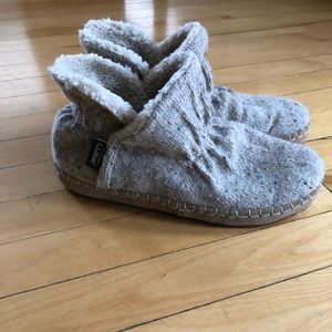 Women’s LLBean Cozy Fleece-line Slipper Booties, Ragg Wool, Size 7